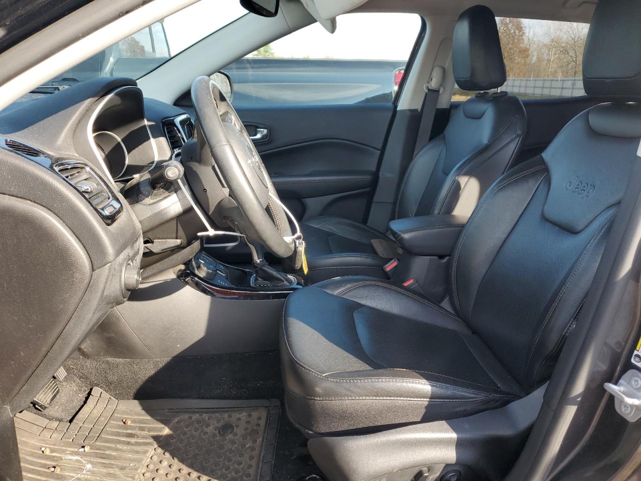 2019 Jeep Compass - Image 7