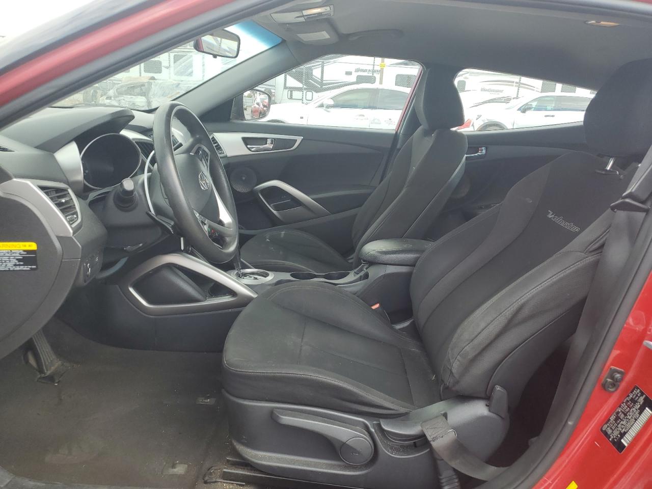 2016 Hyundai Veloster - Image 7