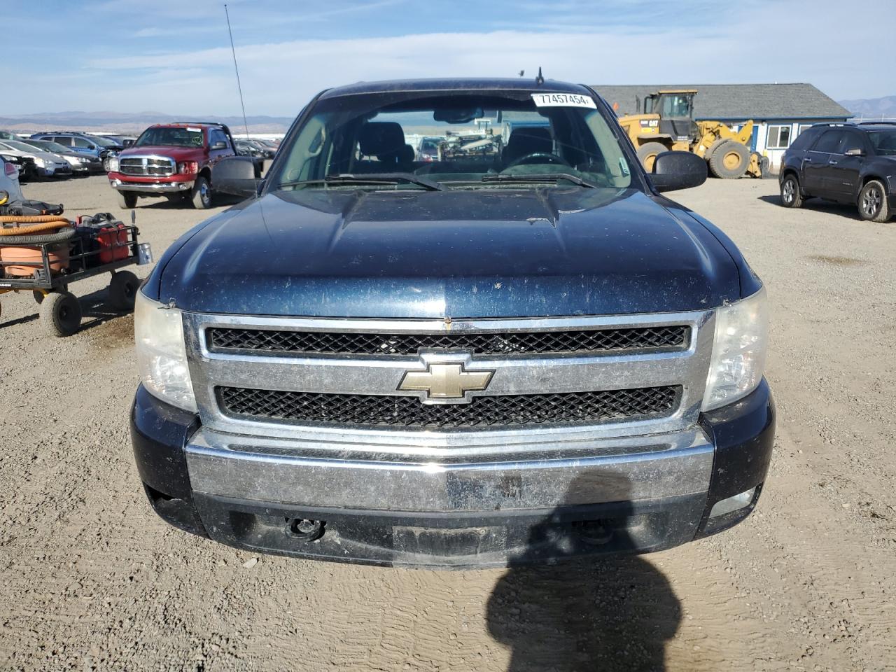 2007 Chevrolet Silverado - Image 5