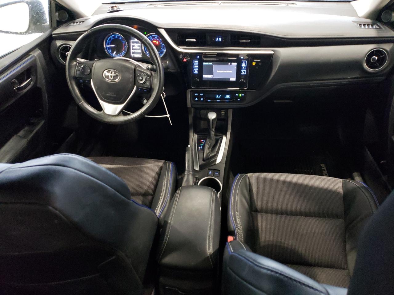 VIN 5YFBURHE1HP592835 2017 TOYOTA COROLLA no.8