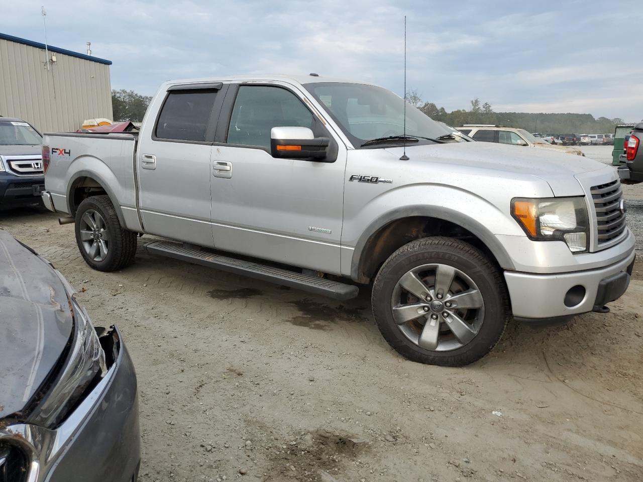2011 Ford F-150 - Image 4