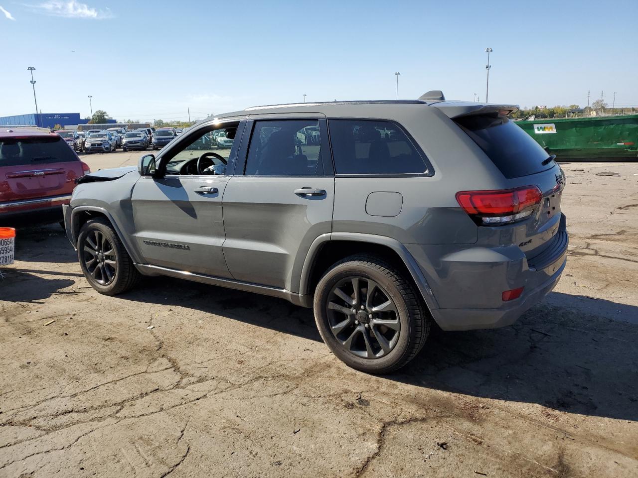 2020 Jeep Grand Cherokee - Image 2