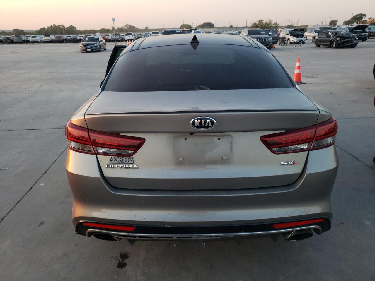 5XXGV4L28HG147276 2017 Kia Optima Sxl