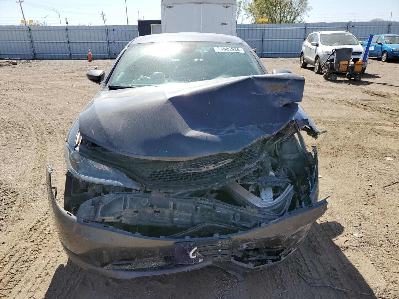 2015 Chrysler 200 - Image 5