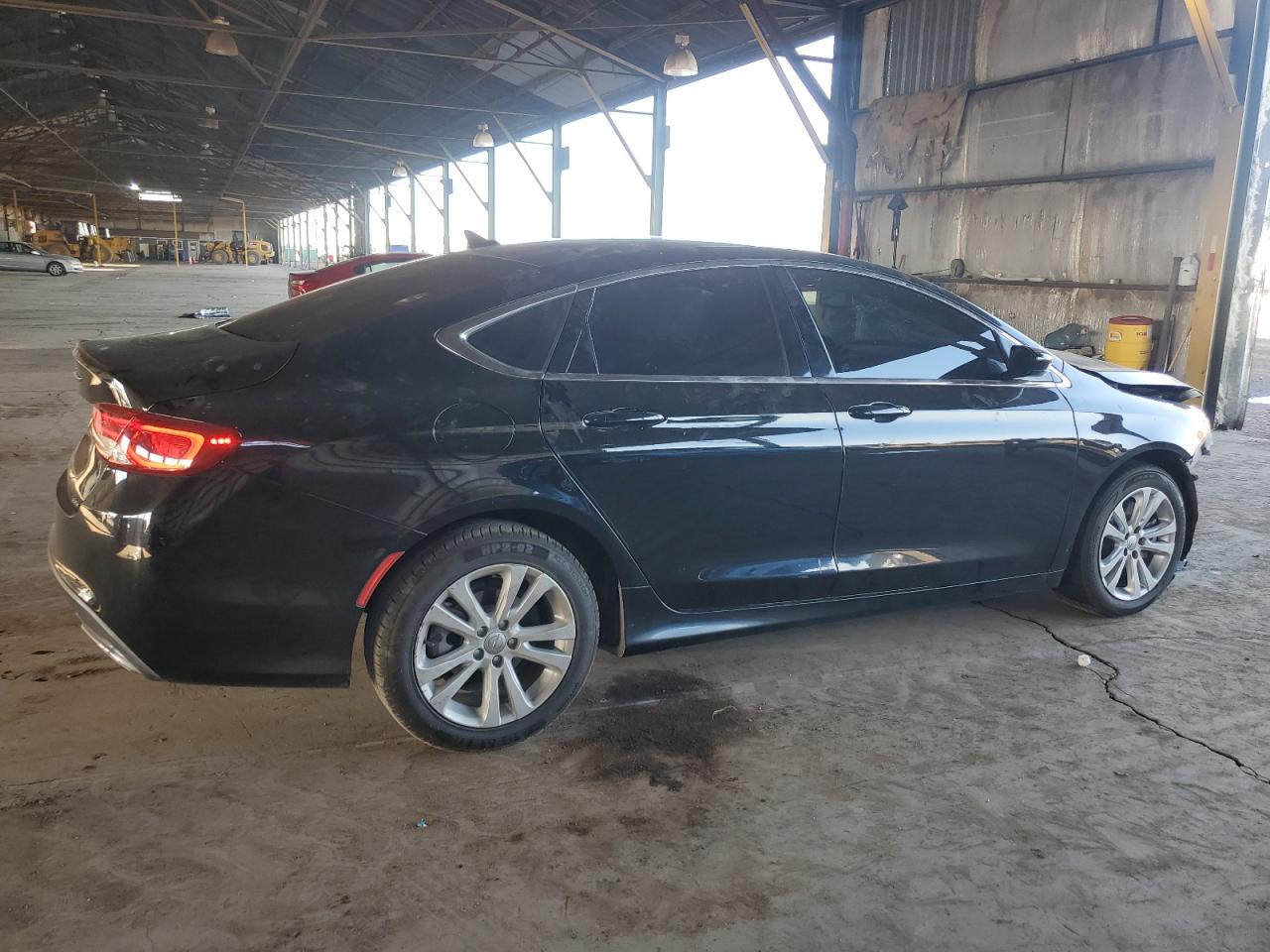 2016 Chrysler 200 - Image 3