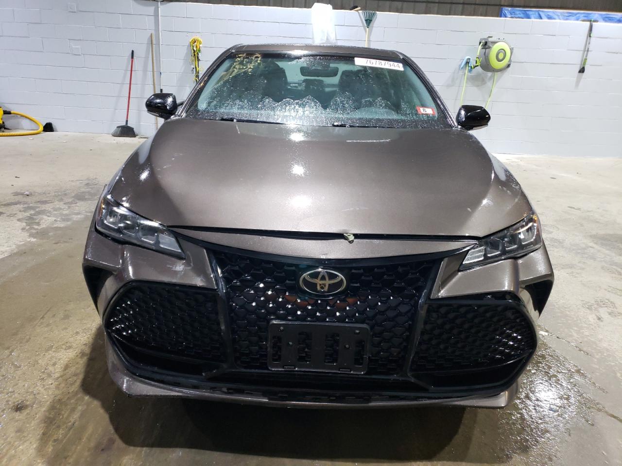 2019 Toyota Avalon - Image 5