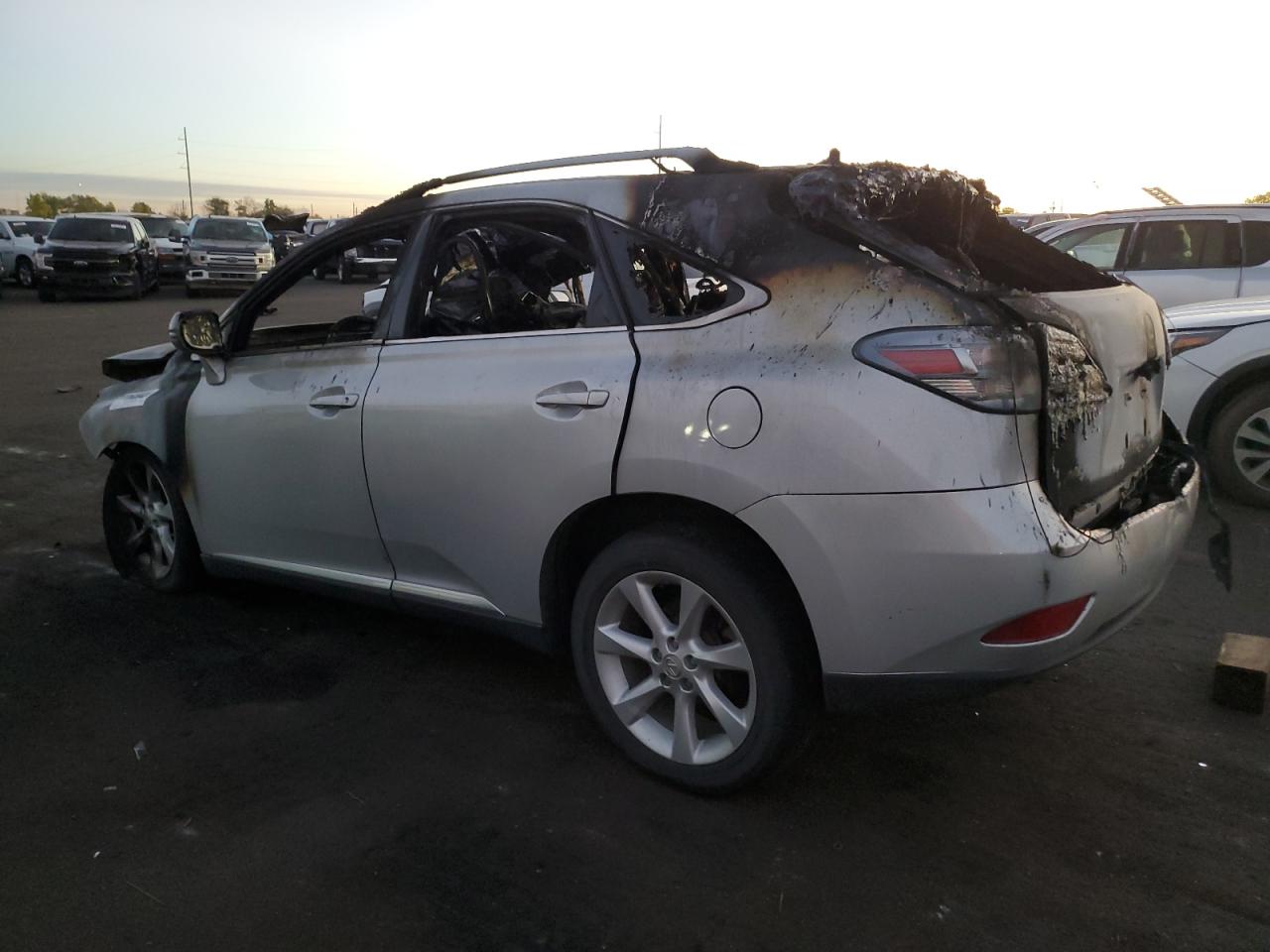 2010 Lexus RX - Image 2