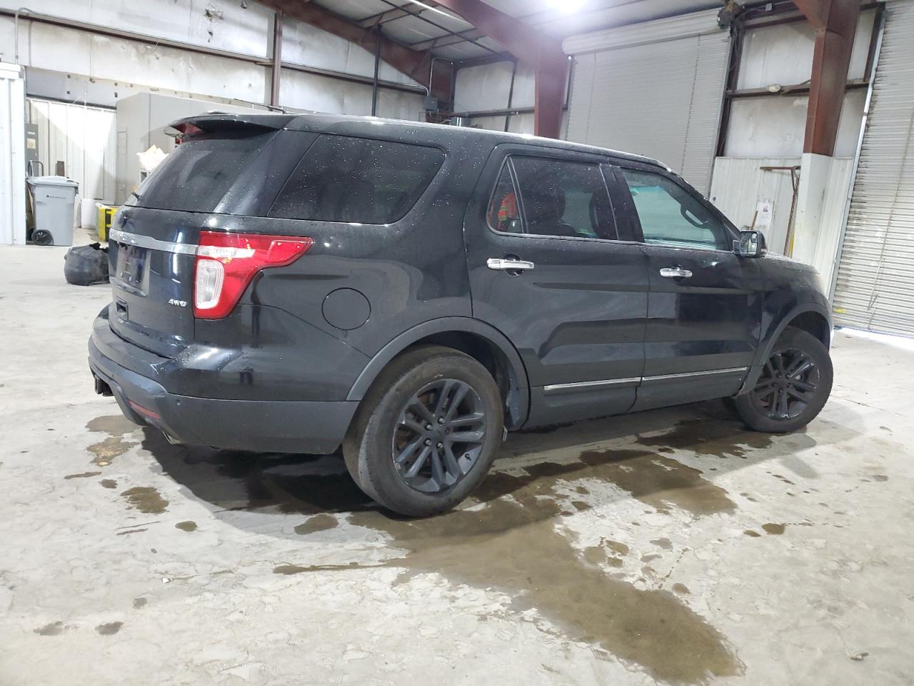 2011 Ford Explorer - Image 3