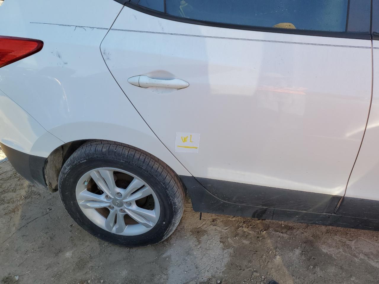 KM8JU3AC6DU675557 2013 Hyundai Tucson Gls