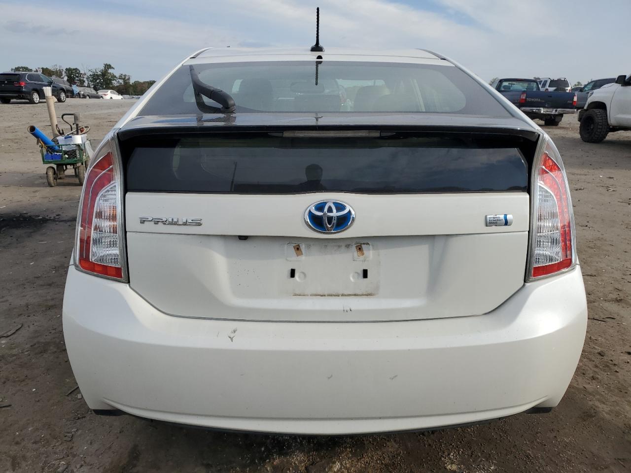 2015 Toyota Prius VIN: JTDKN3DU5F0418331 Lot: 75908884