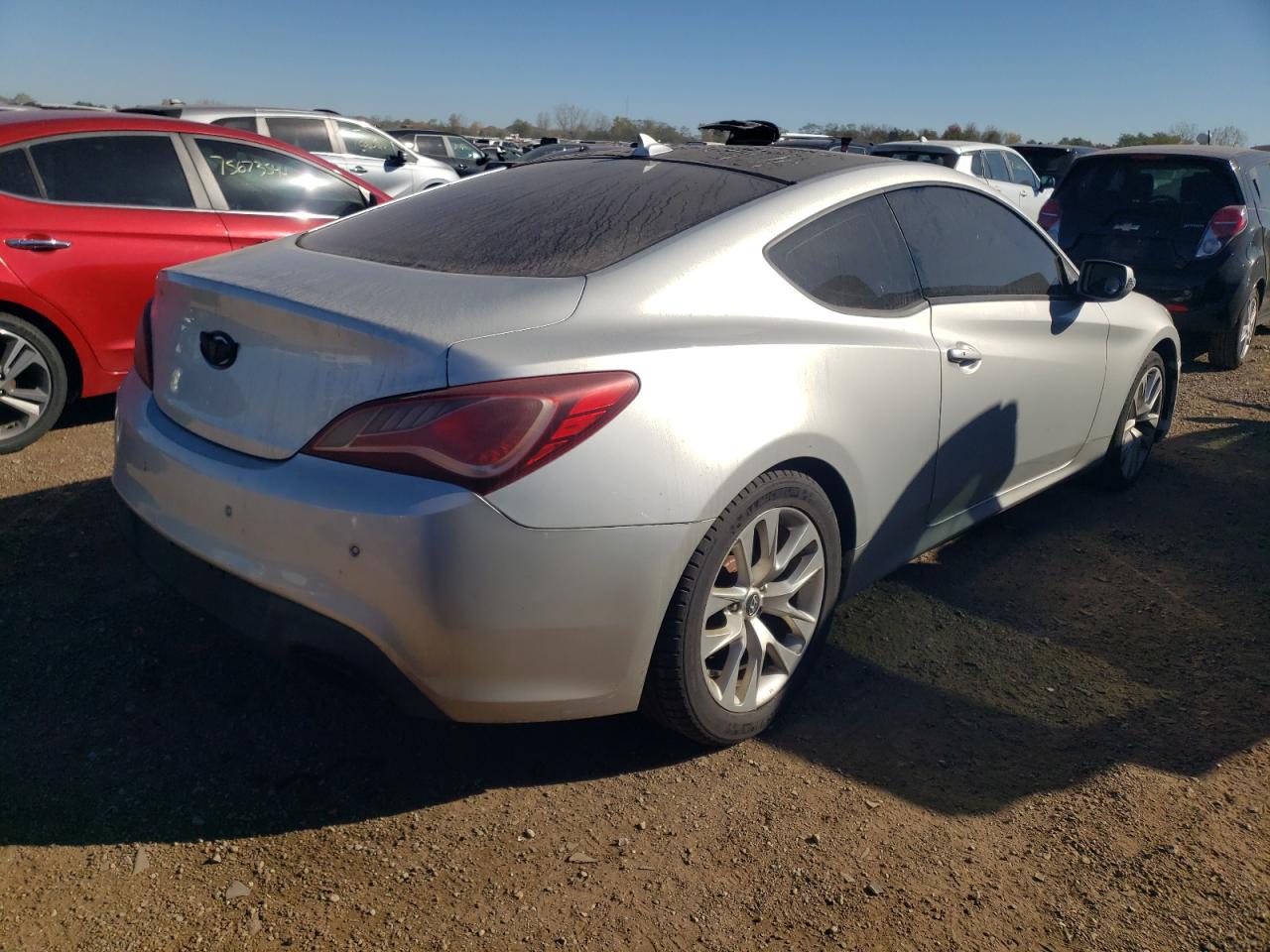 2013 Hyundai Genesis Coupe 3.8L VIN: KMHHU6KJ4DU088156 Lot: 75425334