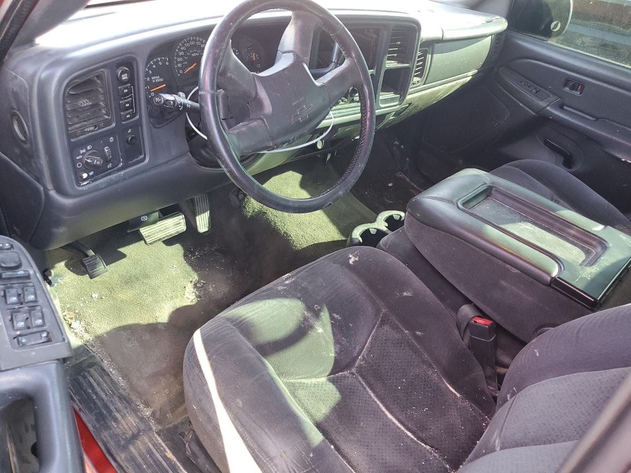 2005 Chevrolet Silverado K1500 VIN: 2GCEK13T051272068 Lot: 74089064