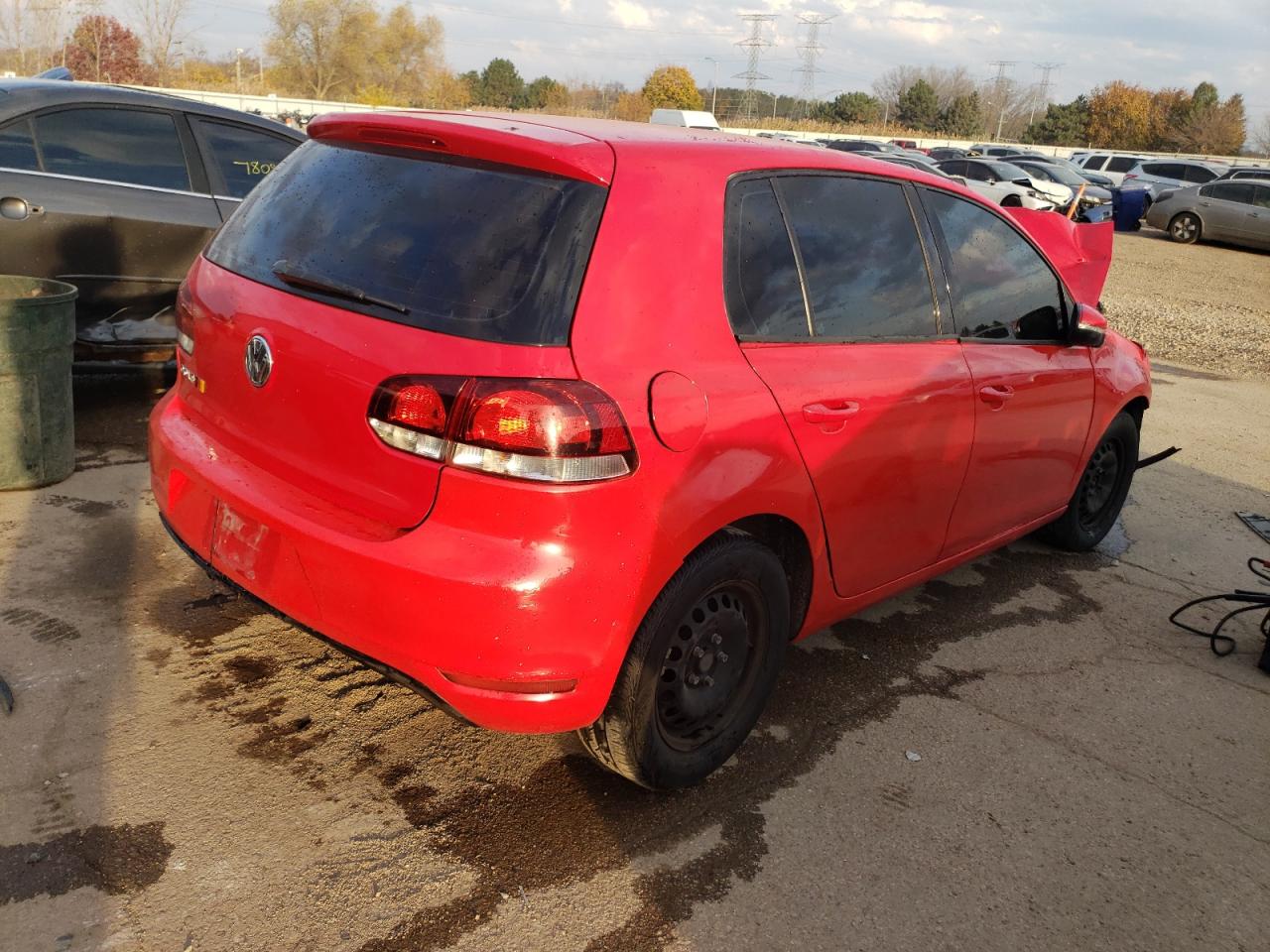 2010 Volkswagen Golf - Image 3