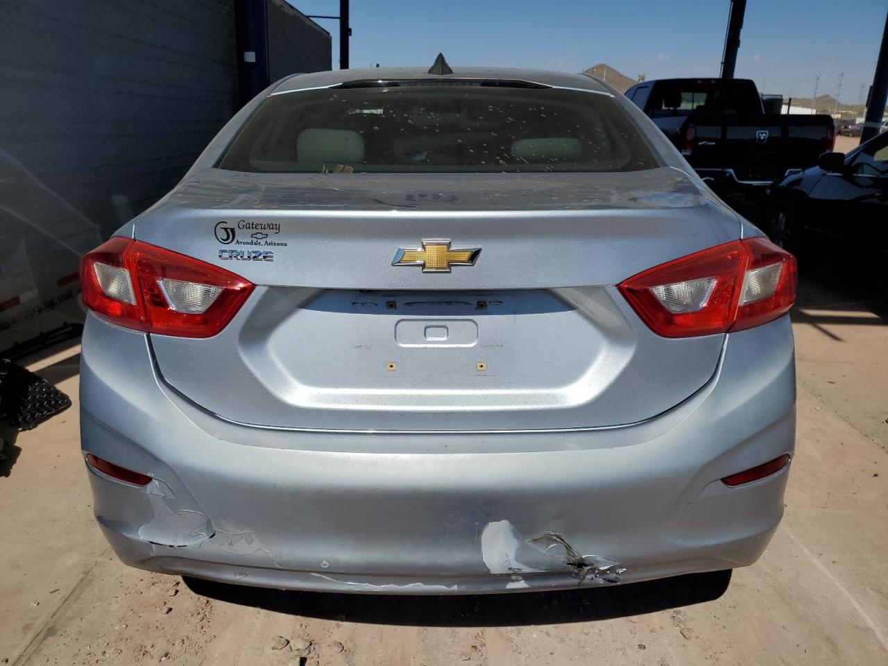 2017 Chevrolet Cruze - Image 6