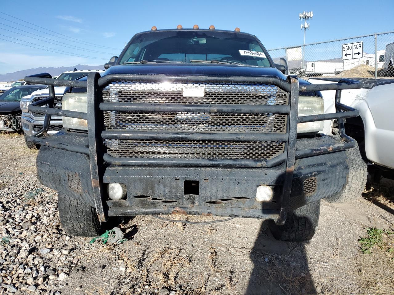 2006 Ford F350 - Image 5