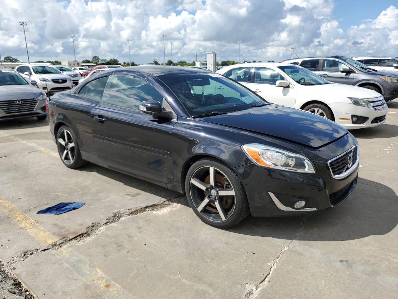 2012 Volvo C70 - Image 4