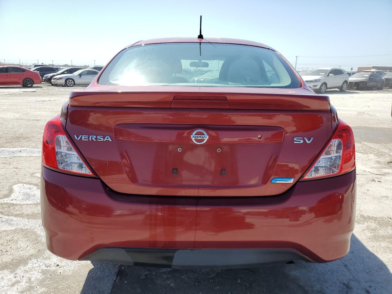 2016 Nissan Versa S VIN: 3N1CN7AP8GL826694 Lot: 73349344