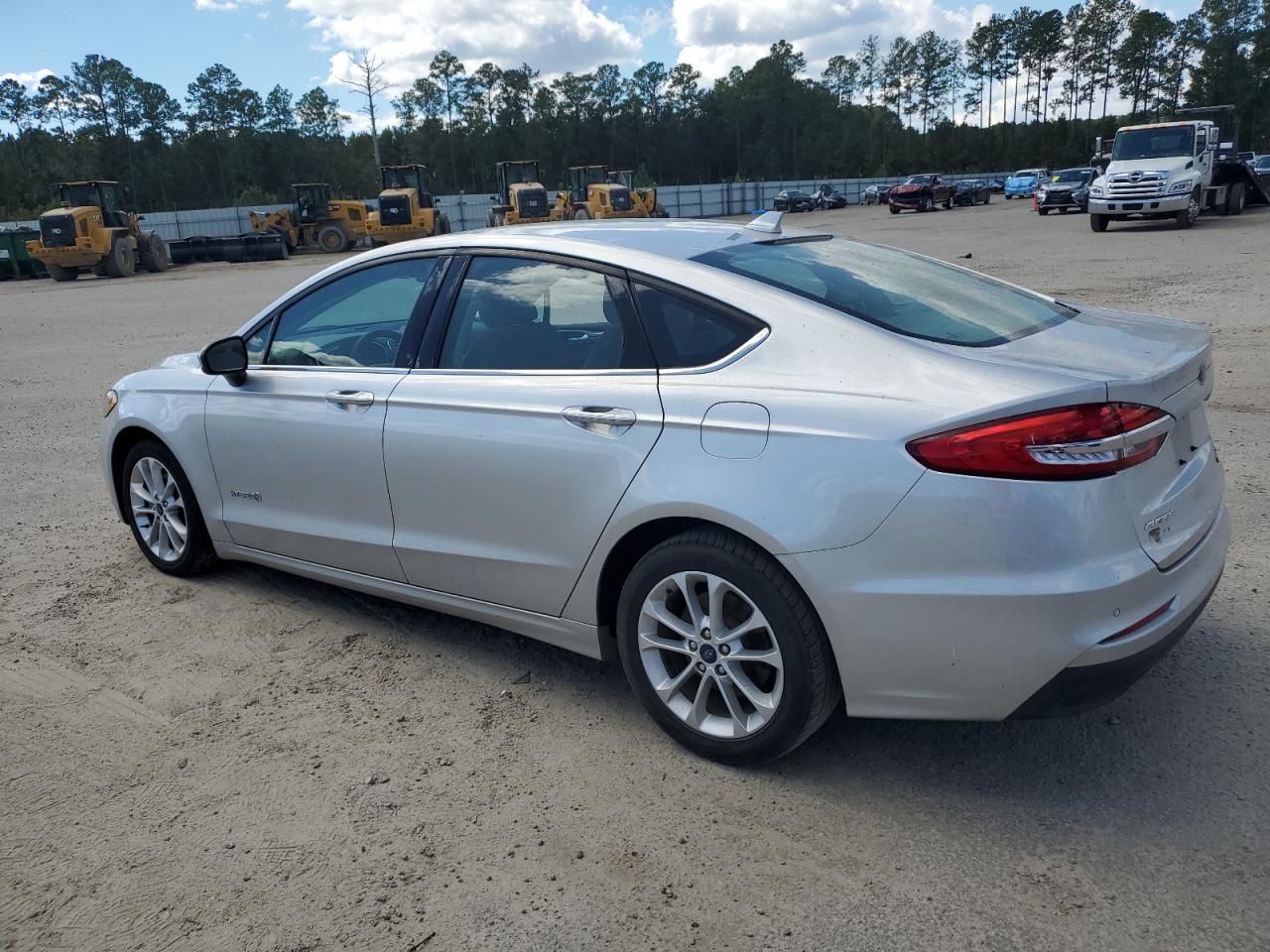 VIN 3FA6P0LU9KR264248 2019 FORD FUSION no.2