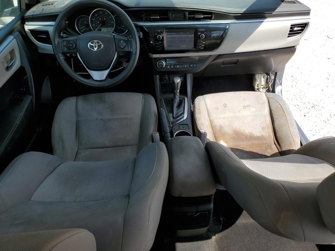 2015 Toyota Corolla - Image 8