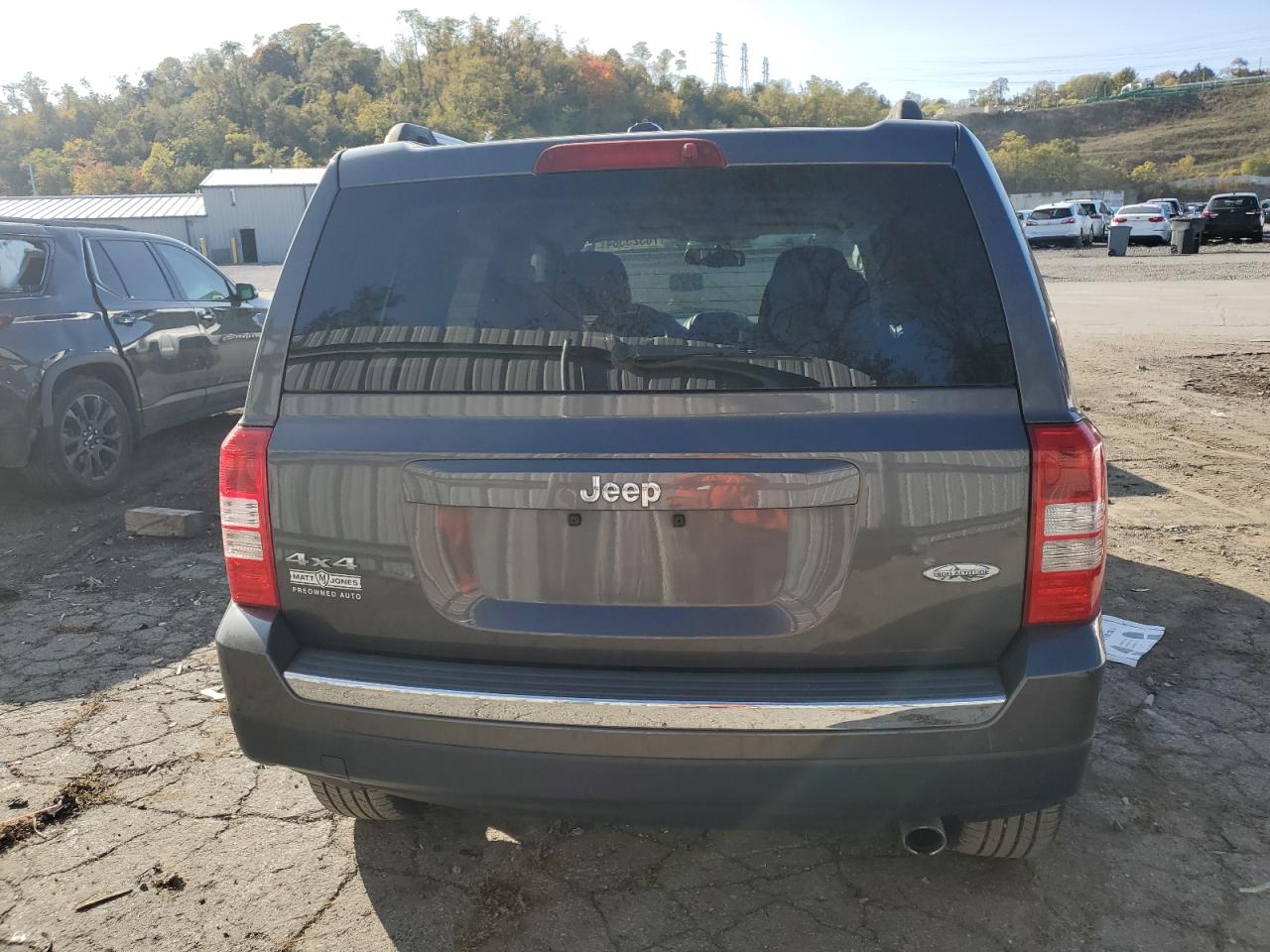 1C4NJRFB3GD612745 2016 Jeep Patriot Latitude