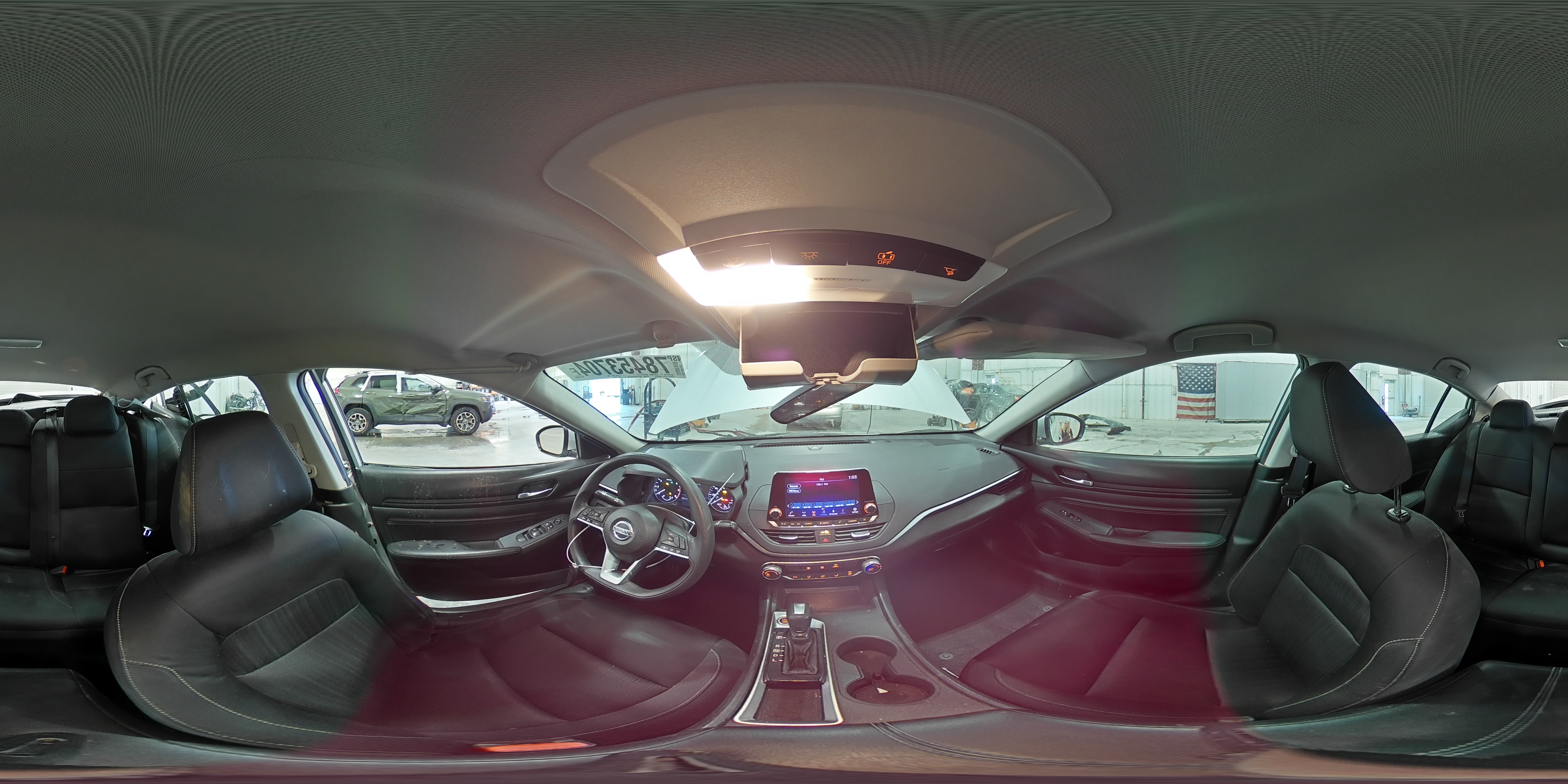 2019 Nissan Altima - Image 13