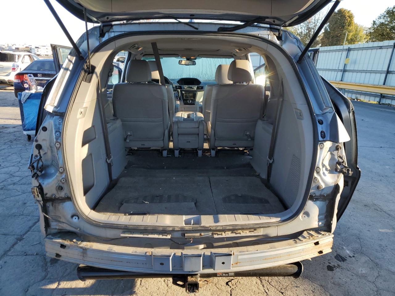 2014 Honda Odyssey - Image 13