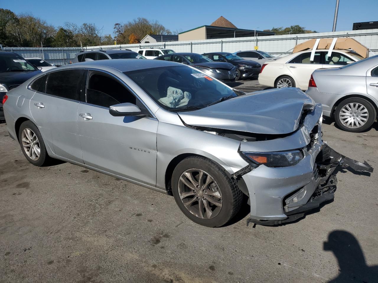 2018 Chevrolet Malibu - Image 4