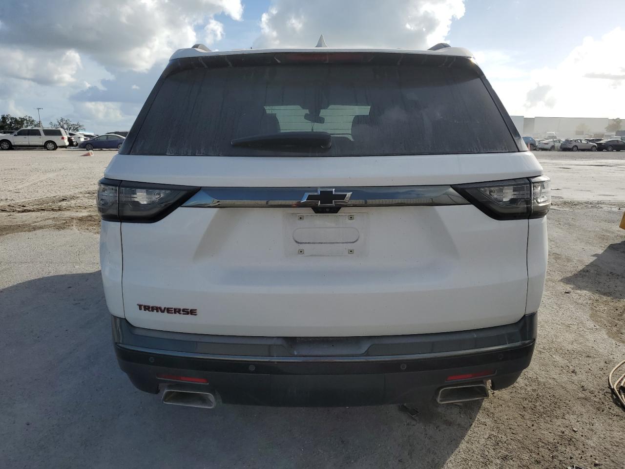 2018 Chevrolet Traverse P VIN: 1GNERKKW6JJ155664 Lot: 81204714