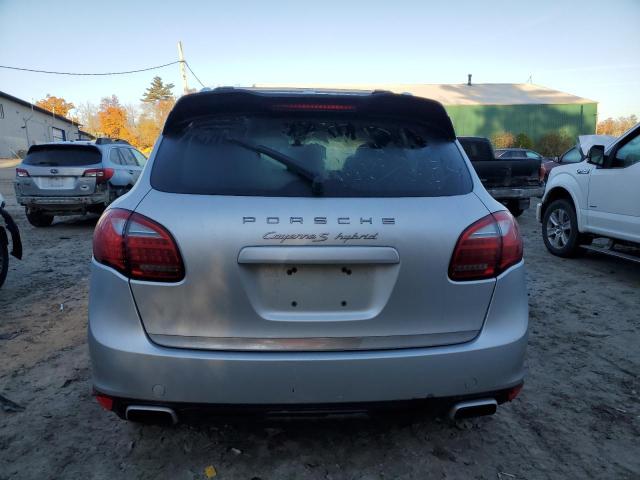 Паркетники PORSCHE CAYENNE 2012 Серебристый