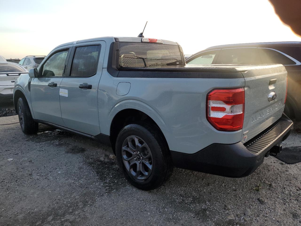 2023 Ford Maverick - Image 2