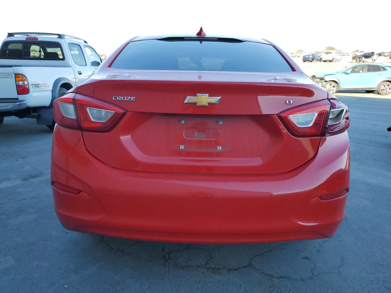 2018 Chevrolet Cruze - Image 6