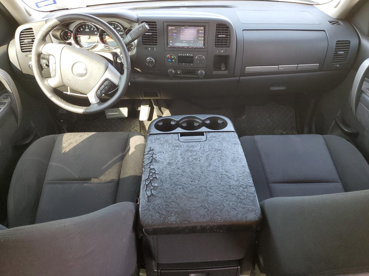 2010 Chevrolet Silverado - Image 8