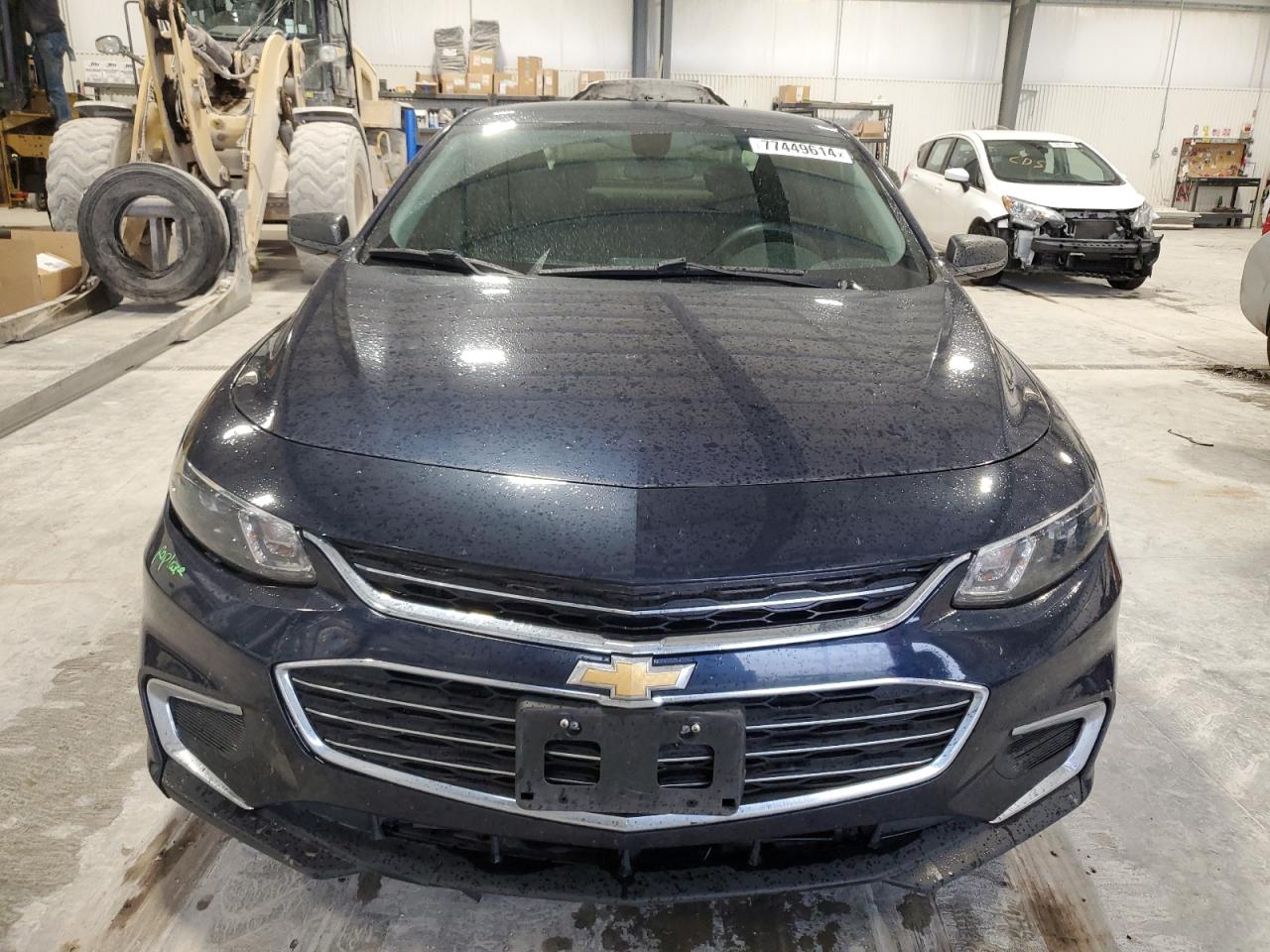 2017 Chevrolet Malibu - Image 5