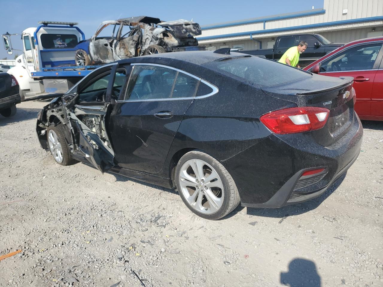 2016 Chevrolet Cruze - Image 2