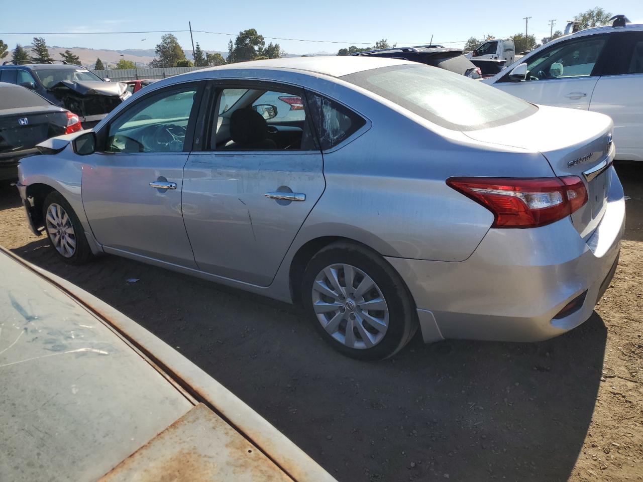 2019 Nissan Sentra - Image 2