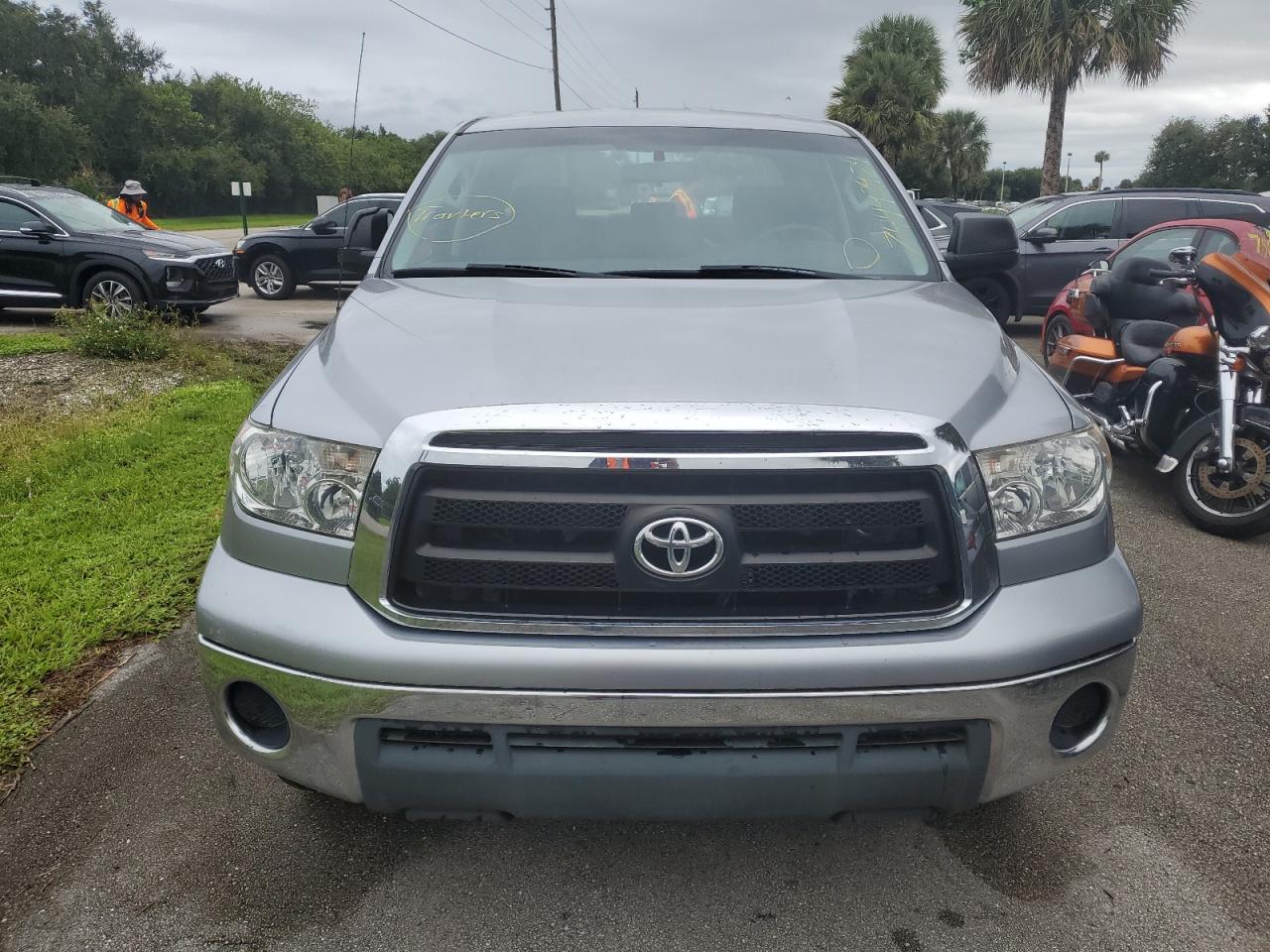 2012 Toyota Tundra - Image 5