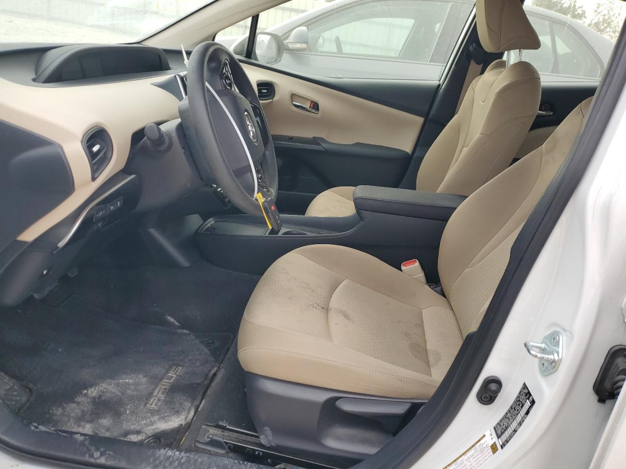 2021 Toyota Prius - Image 7