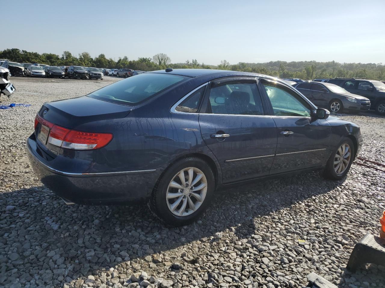 KMHFC46F17A222969 2007 Hyundai Azera Se