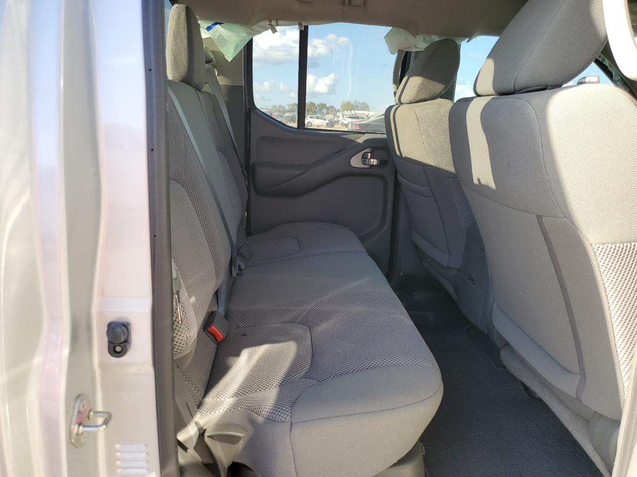 2019 Nissan Navara (Frontier) - Image 10
