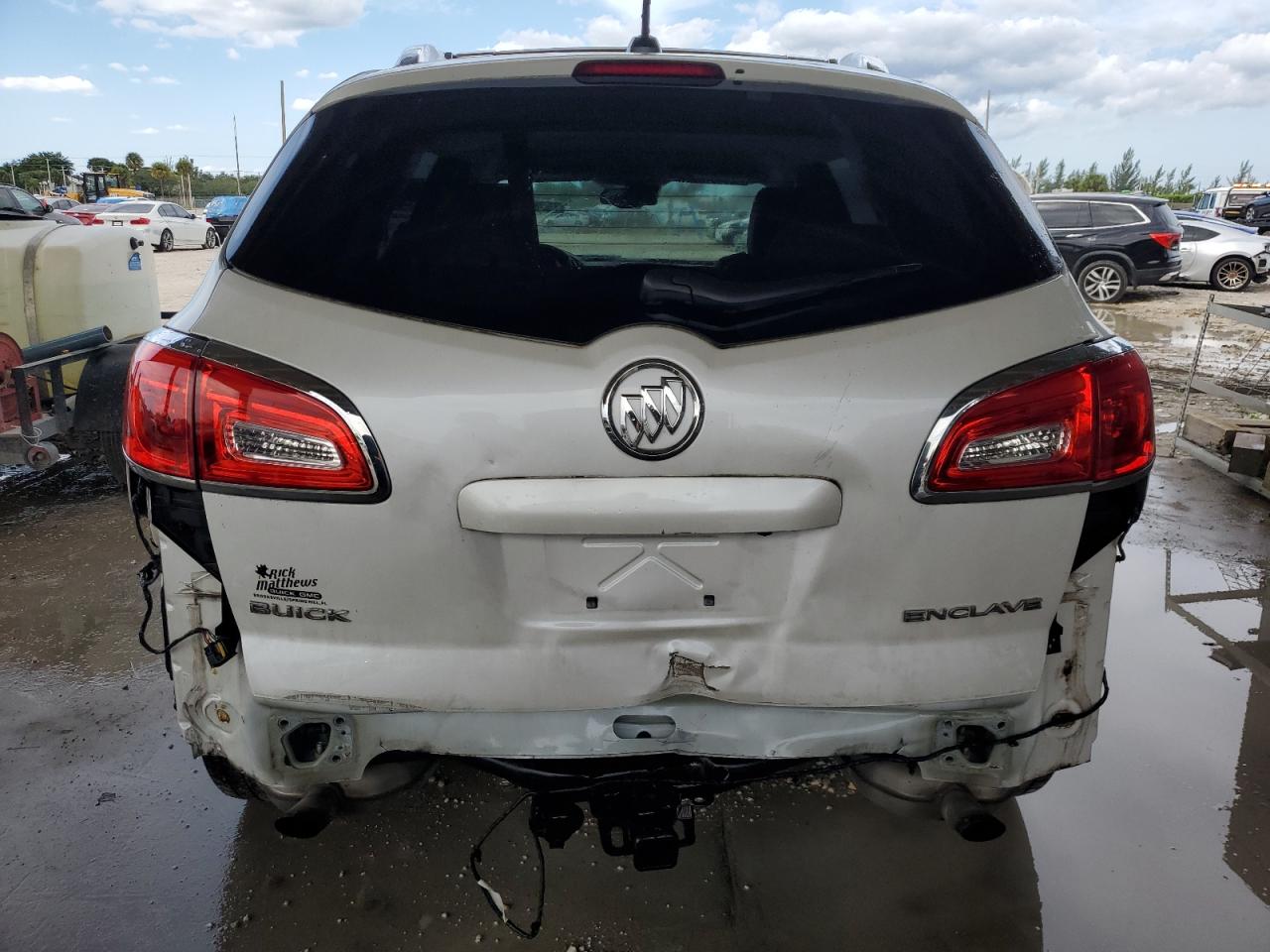 5GAKRCKD9GJ135807 2016 Buick Enclave