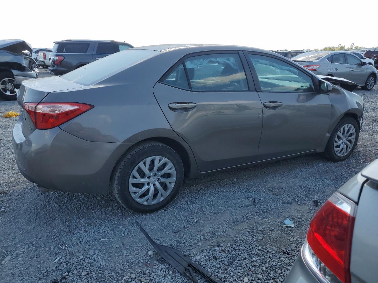 2018 Toyota Corolla - Image 3