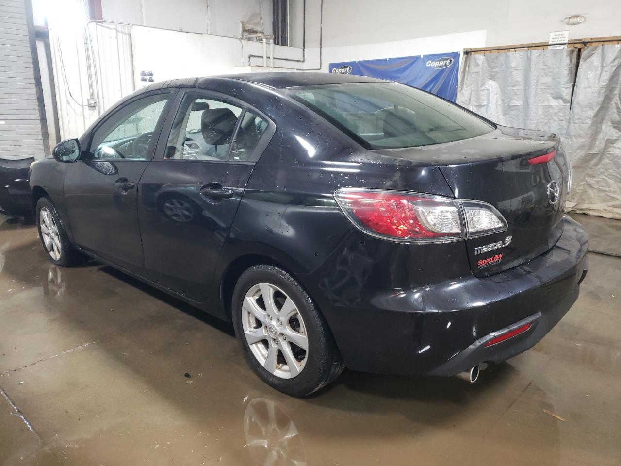 2010 Mazda 3 - Image 2