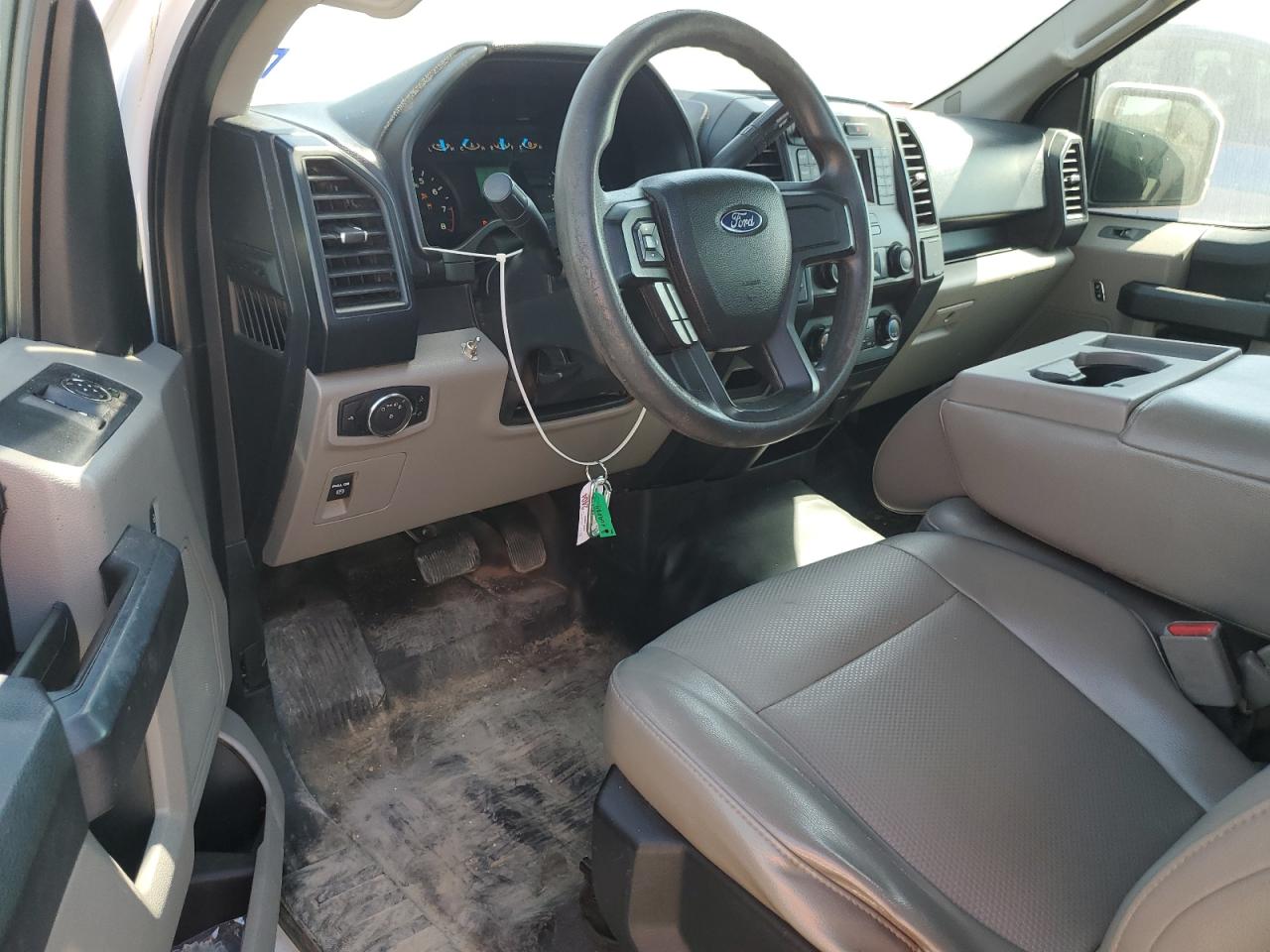 2016 Ford F150 VIN: 1FTMF1C8XGKD05706 Lot: 77184314