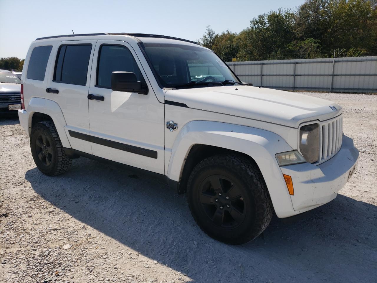 2012 Jeep Liberty (North America) - Image 4