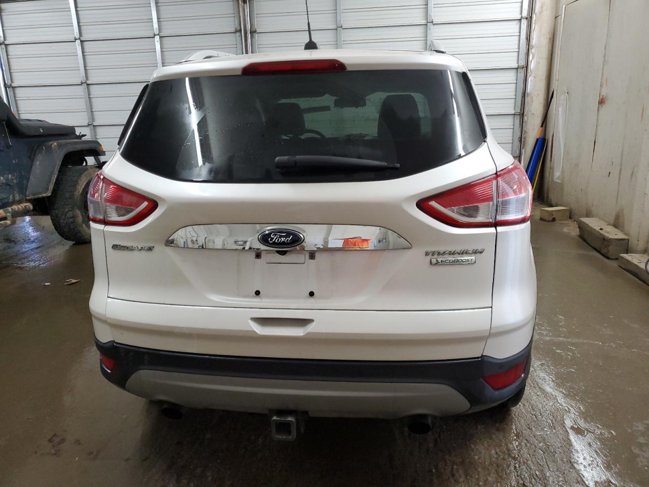 1FMCU0J95GUB03721 2016 Ford Escape Titanium