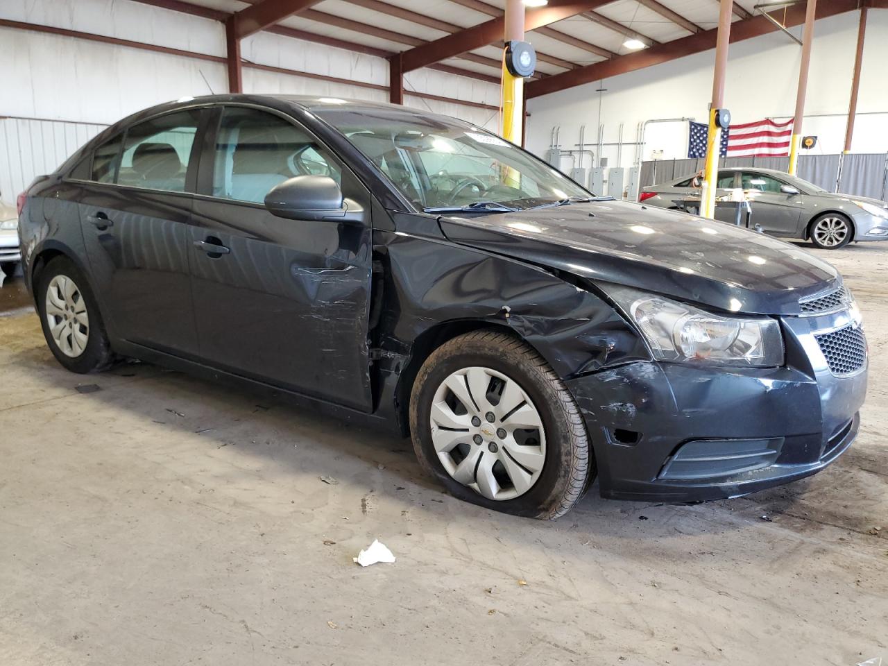 2014 Chevrolet Cruze - Image 4