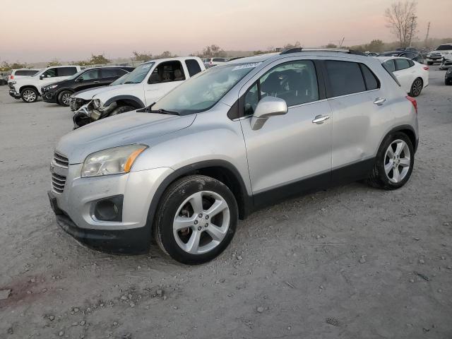  CHEVROLET TRAX 2015 Серебристый