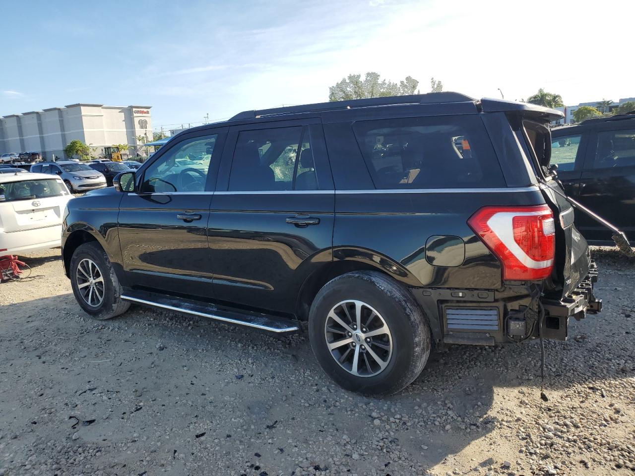 1FMJU1HT7JEA57986 2018 FORD EXPEDITION - Image 2