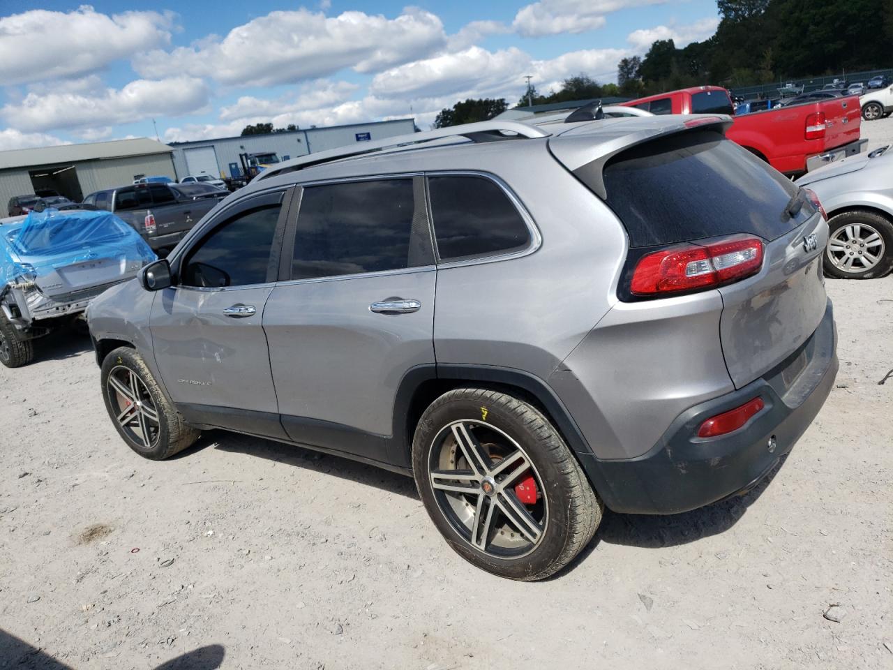 2017 Jeep Grand Cherokee - Image 2