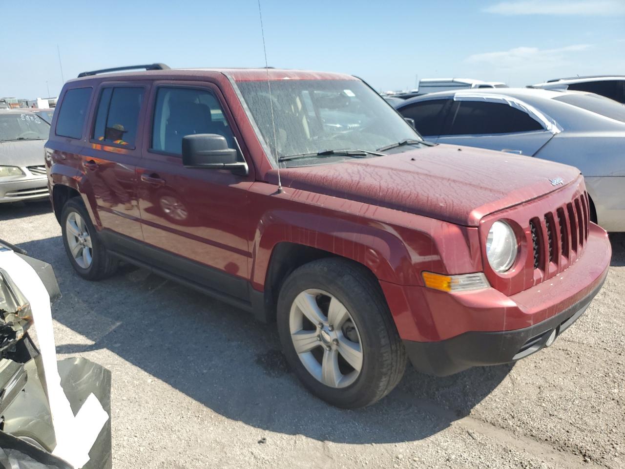2016 Jeep Liberty (Patriot) - Image 4